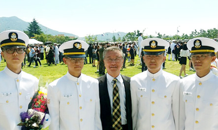 해군부사관 임관식